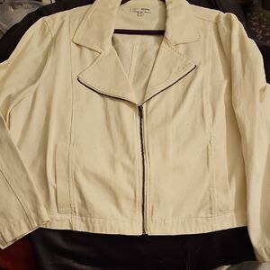 Love Tree Cream Jean Jacket